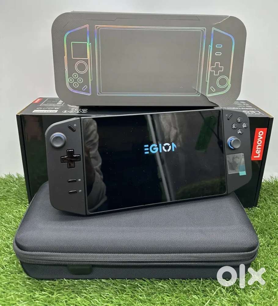 Lenovo Legion Go Handheld Gaming Console AMD Ryzen
