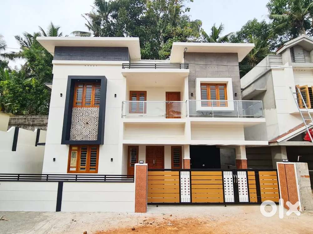 Kazakootam karyavattom near chenkotukonm house
