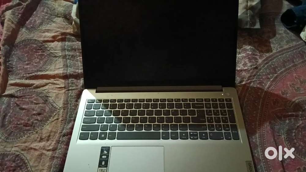 Lenovo IdeaPad Slim 1i