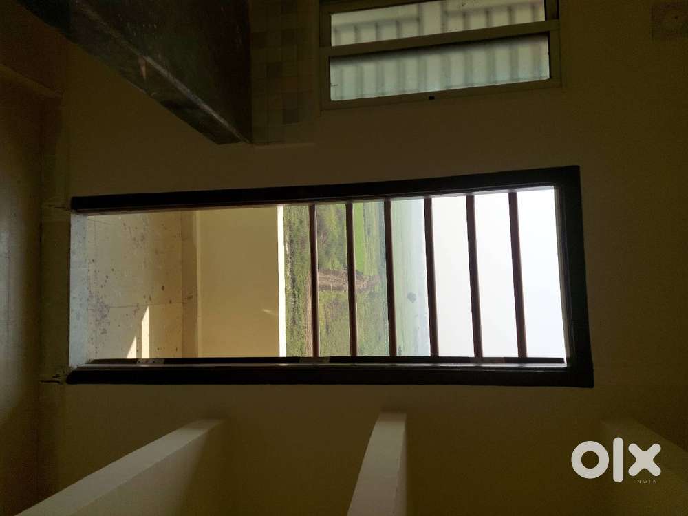 Ultra Modern Fully FURNISHED AC Room for Ladies n Gents at Patia