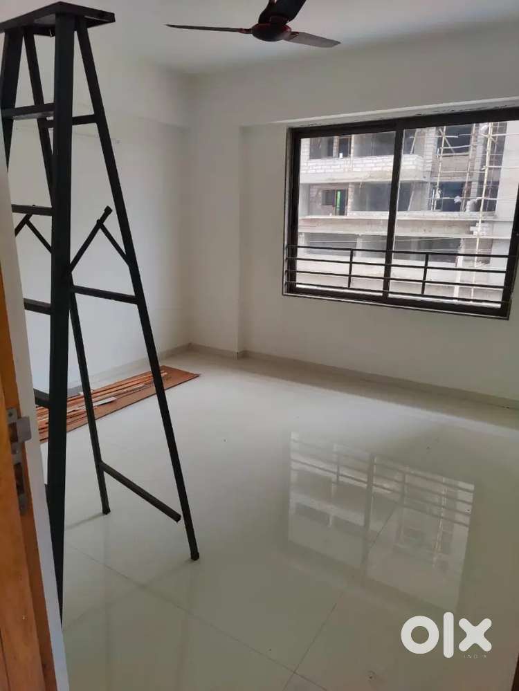 2 bhk flat available for rent