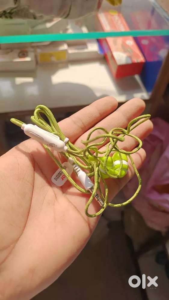 New Earphone 3 Piece Combo