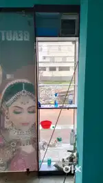 Only Taffan glass gate for ladies parlour