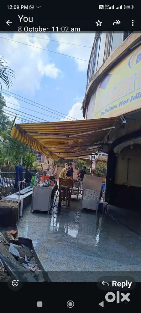 Canopy 4 year old in very good condition is for sale size 20ft×6ft