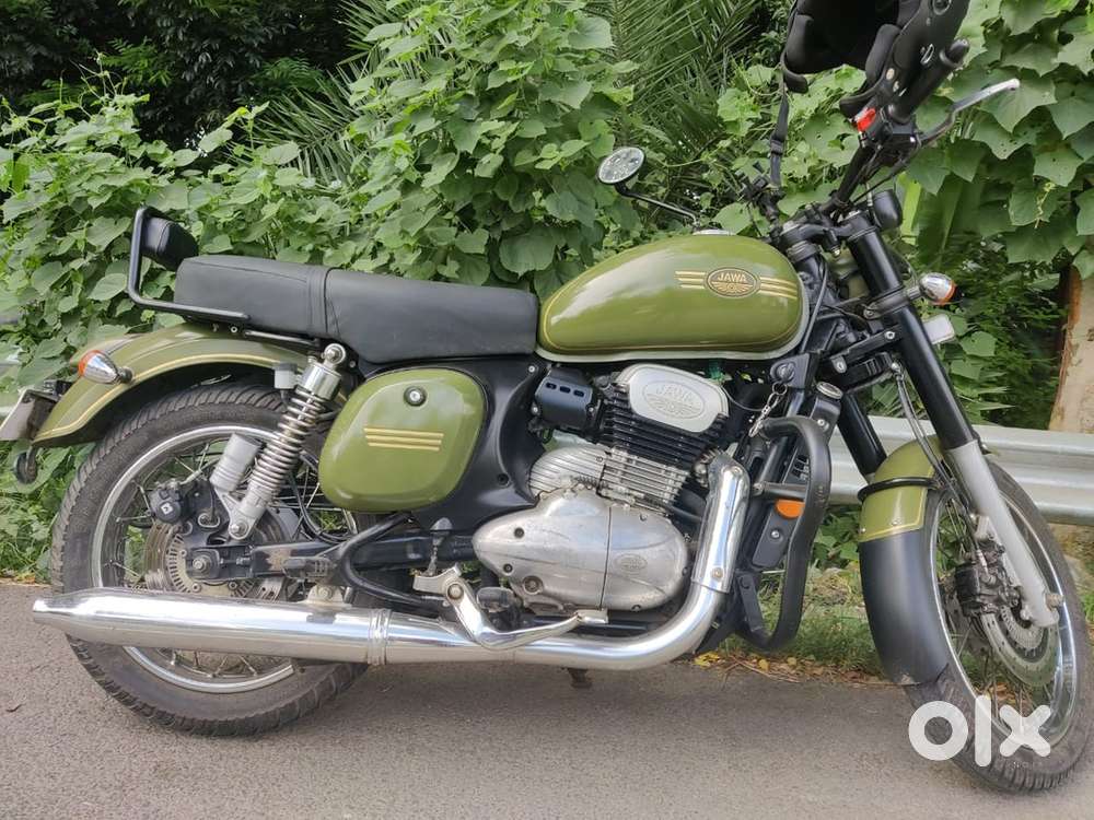 Jawa 42 Galactic Green