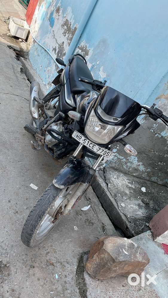 Bajaj Platina 100 — 2021  Single Owner  Well Maintained