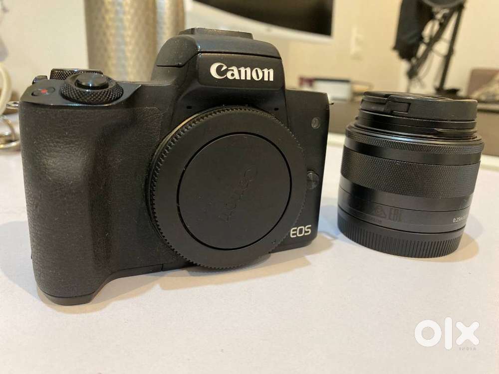 Cannon M50 Camera + kit Lens