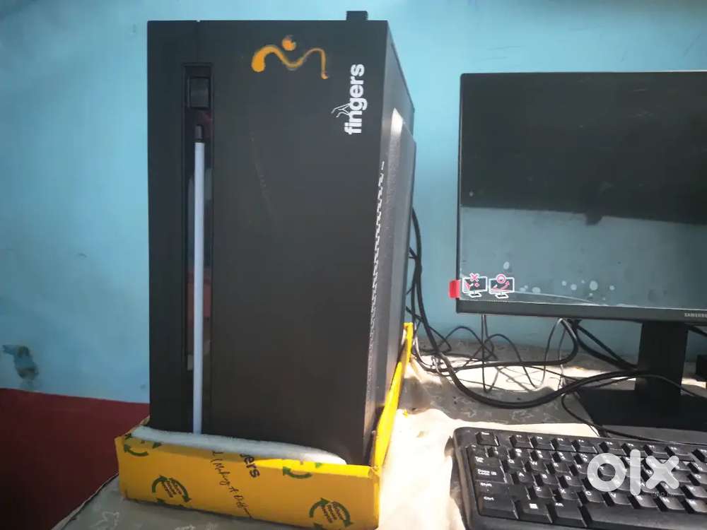 Computer system Rs- 30000