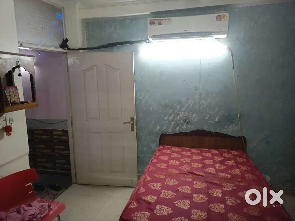 1RK Available fully furnished