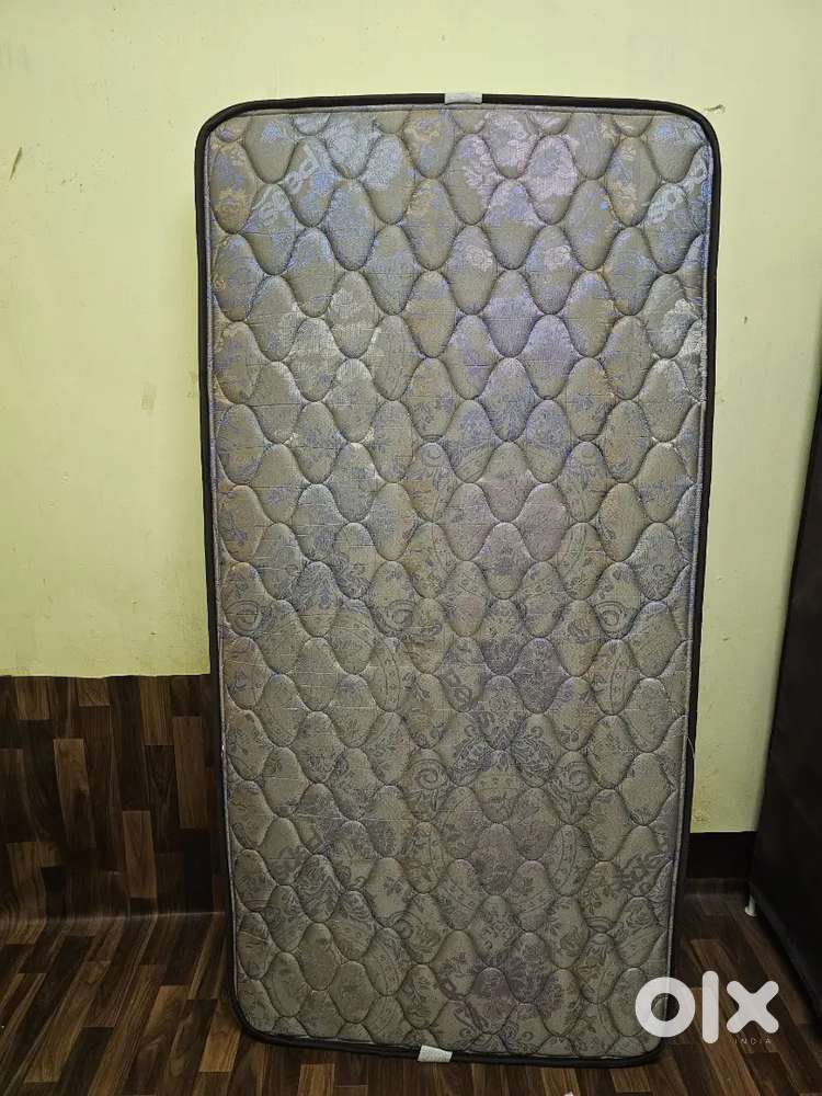 I want to sell my Mattress urgent