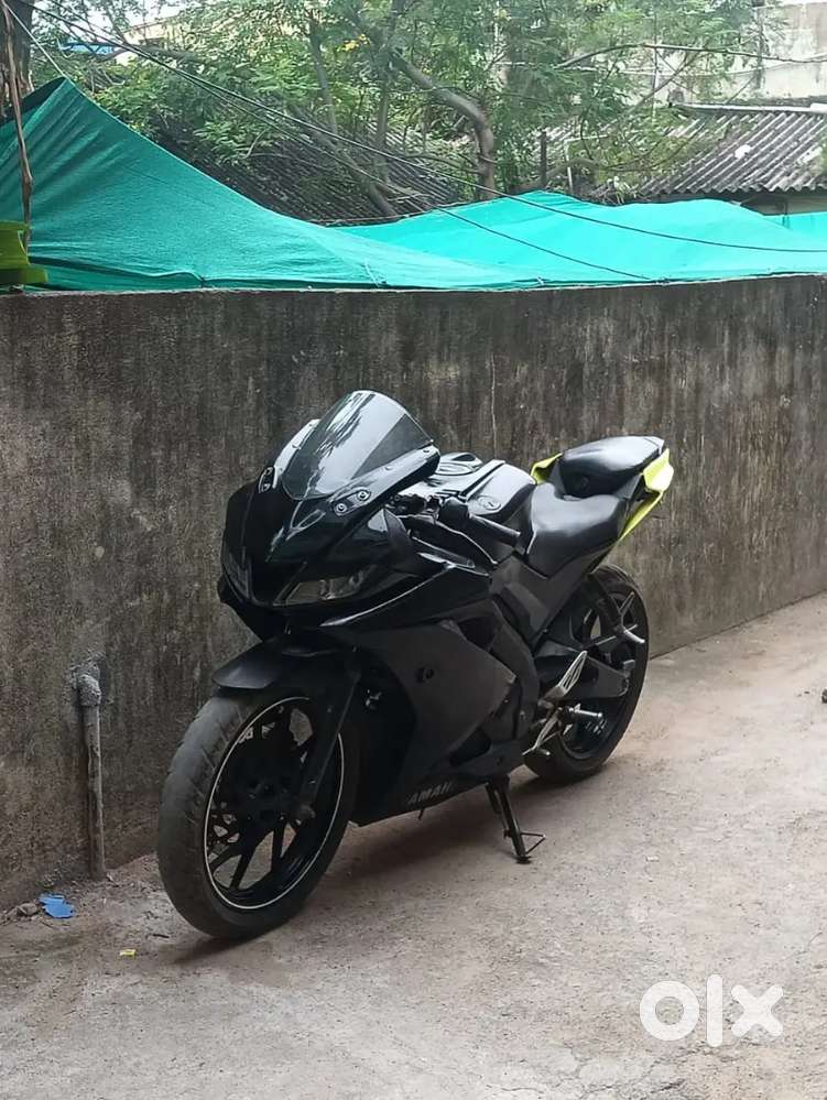 R15 v3 with ABS