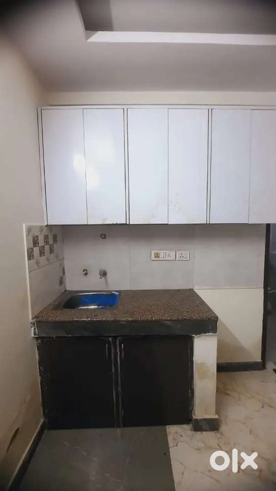 One RK (Single Room) Available for Rent on ground floor near Parking