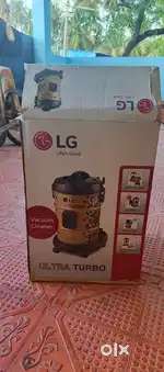 VACCUM CLEANER