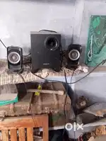 Creative 2.1 speaker
