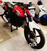 Yamaha FZ v1, 2013 model, White with red colour,