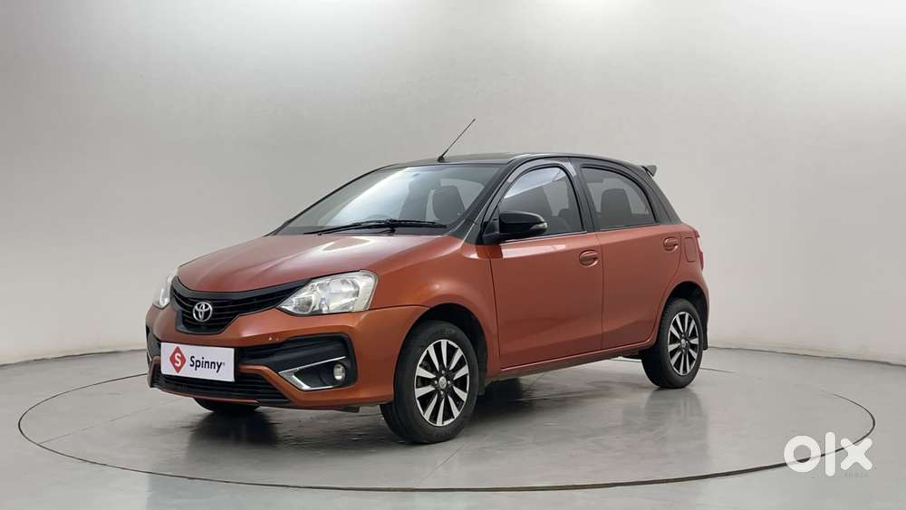 Toyota Etios Liva VX Dual Tone, 2019, Petrol