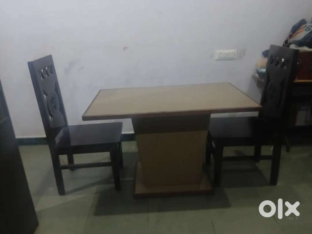 2 chair and dining table 4'x27