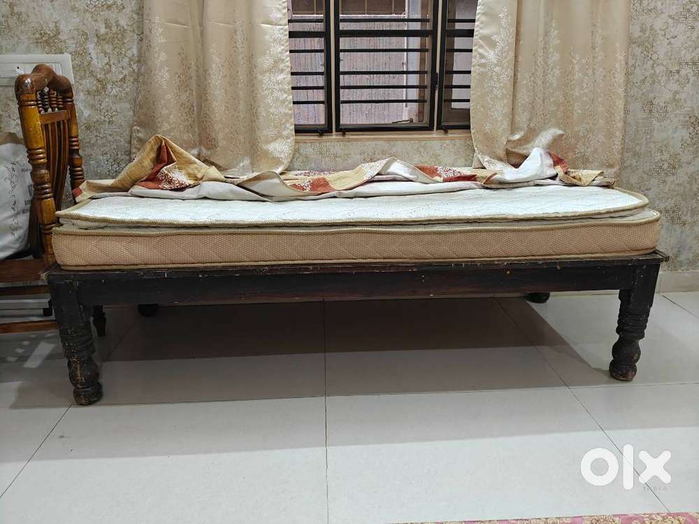 Diwan cot wooden or sale