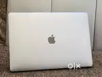 Apple Macbook Pro i9 32GB Ram 512GB Apple SSD 5.5gbGraphics Touchbar
