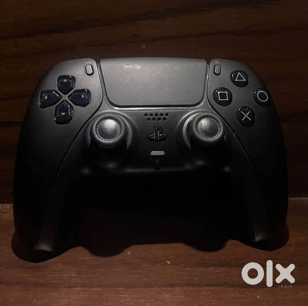 PlayStation 5  Sony DualSense Wireless Controller.