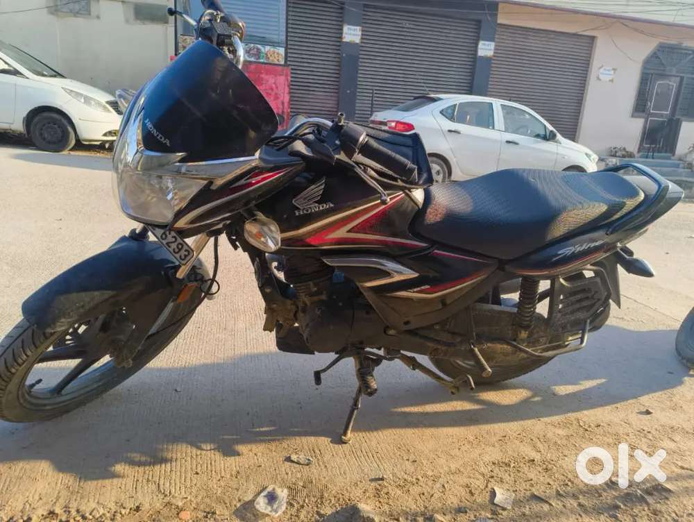 Honda shine hai bhaiya dispatch kiye 2023 ka model hai argent sale