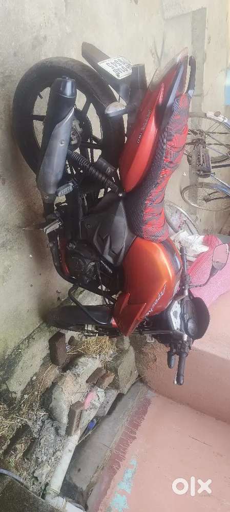 TVS APACHE  RED CALLER