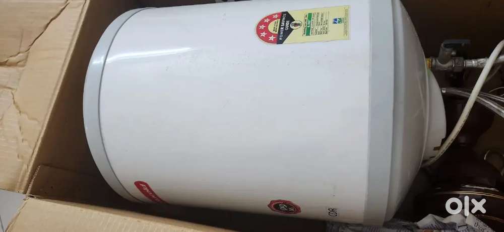 Racold 25 litre geyser