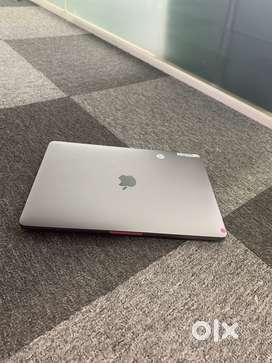Apple MacBook Pro | 13inch | 2020 | M1 Chip | 8GB | 512GB | A2338