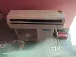 Croma 5 star split AC 1 ton