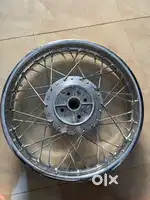 Rear Wheel Classic 350 Drum brakes type