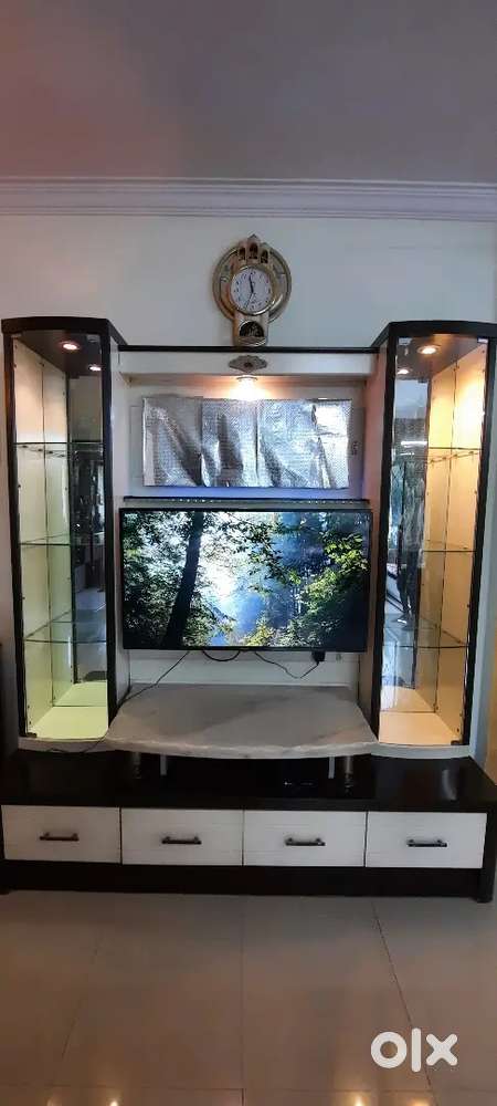 Tv showcase/ Tv cabinet