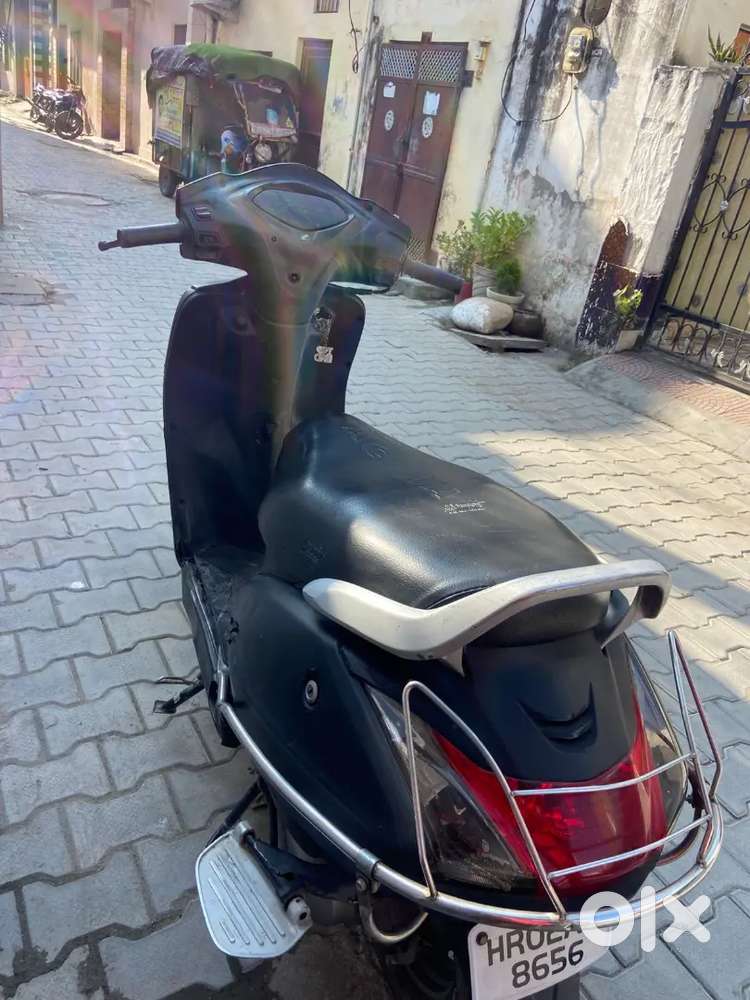 Activa 3g scooter