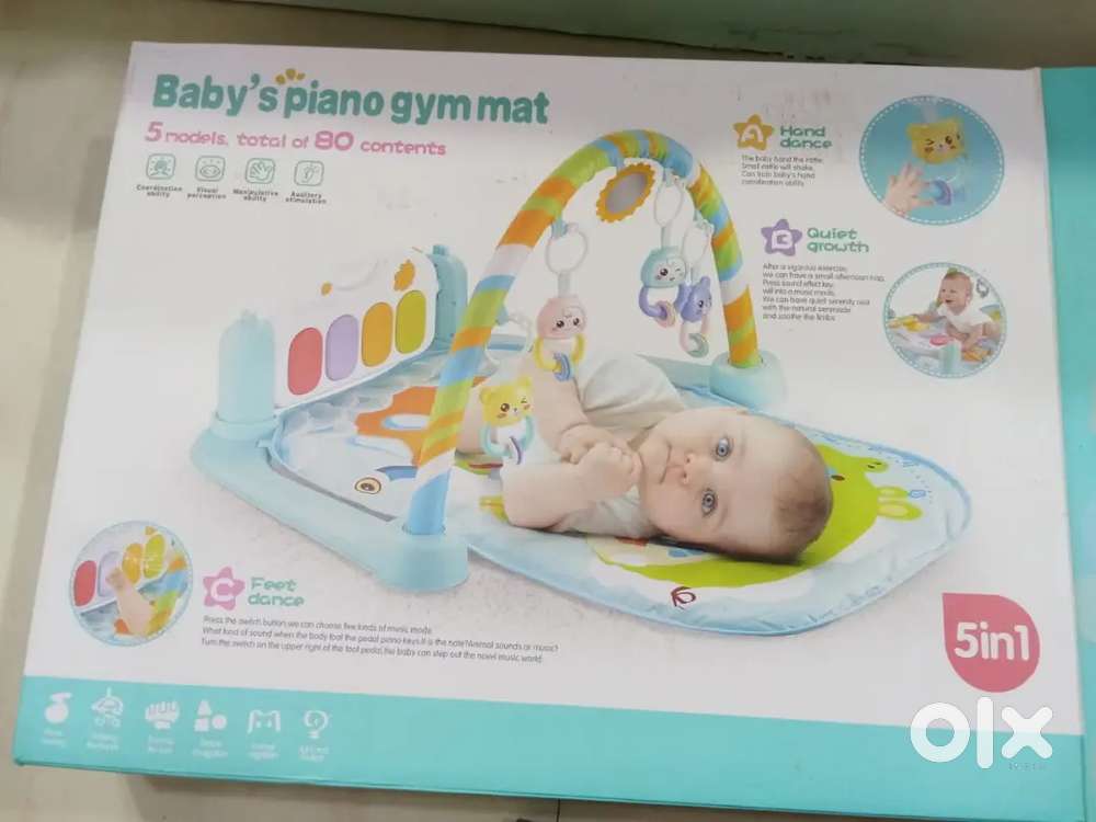 New born baby musical set