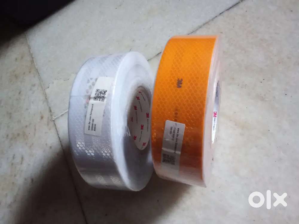2inc, 3M Reium Stiker , yellow & White