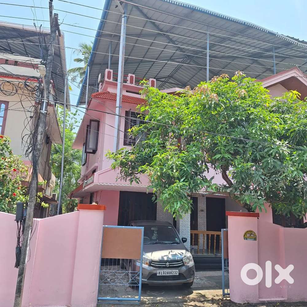 HOUSE FOR RENT