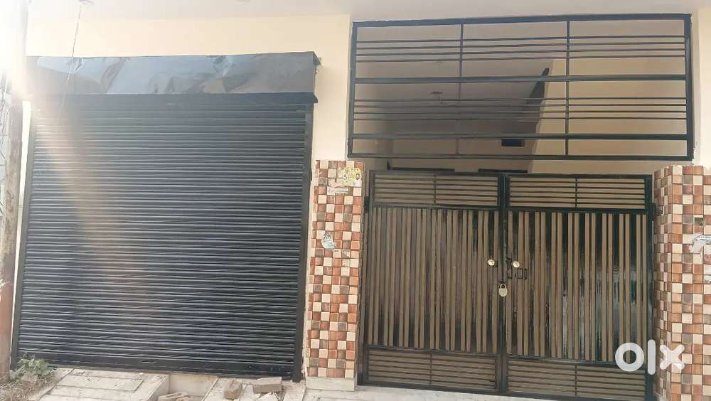 Independent house for rent in a very good location