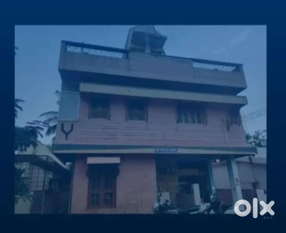 (*)AREA 30*60 (*)FLOOR-3 (*)HOUSE-5 (*)RENT-34000 (*)CC-2006 (*)LOAN E