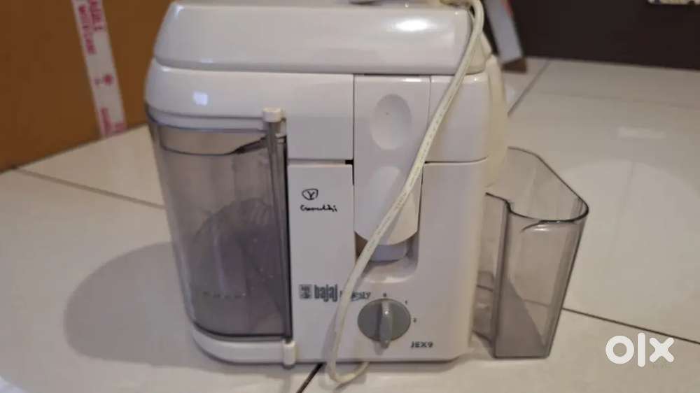Bajaj majesty Fruit juicer