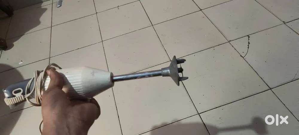 Boss hand mixer