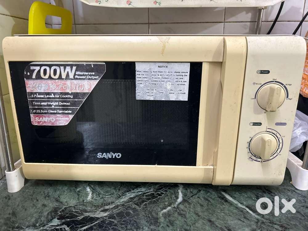Microwave oven