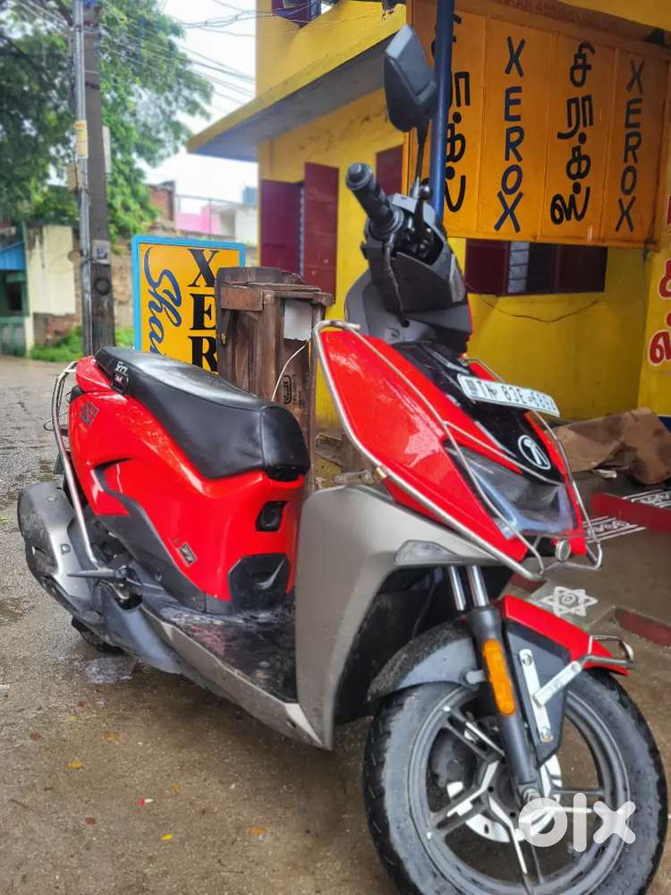 Hero Xoom ZX 110cc – 2023 Model  Excellent Condition