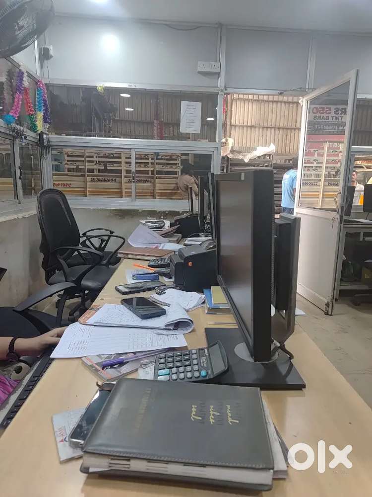 Accoutant for office