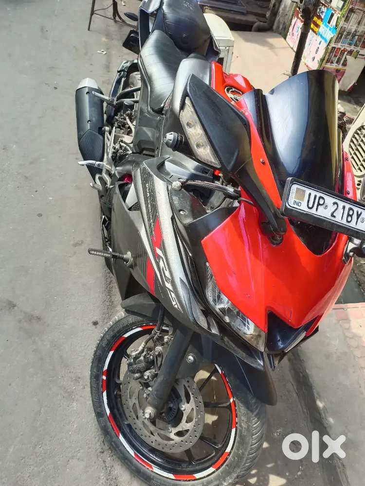 Orignal bike genuine engine no pic me h all paper complete
