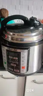 Nutripot electric food cooker