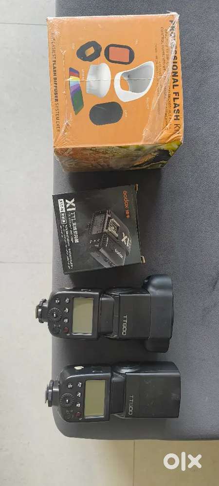 Godox TT600 flash and Nikon trigger with flash kit