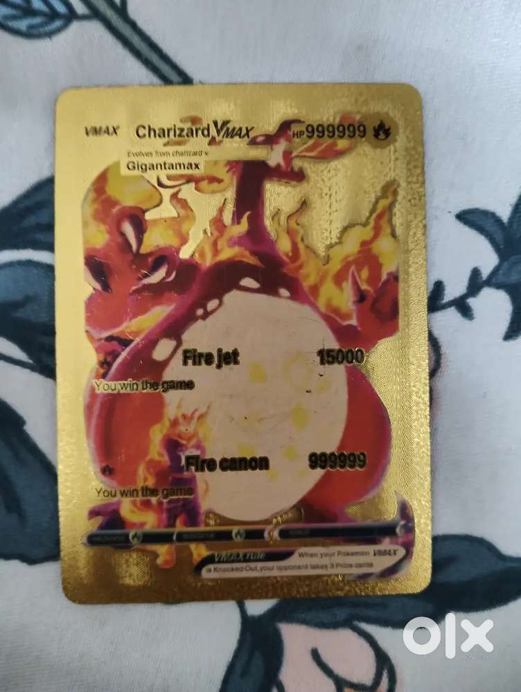 Charizard V max HP-999999