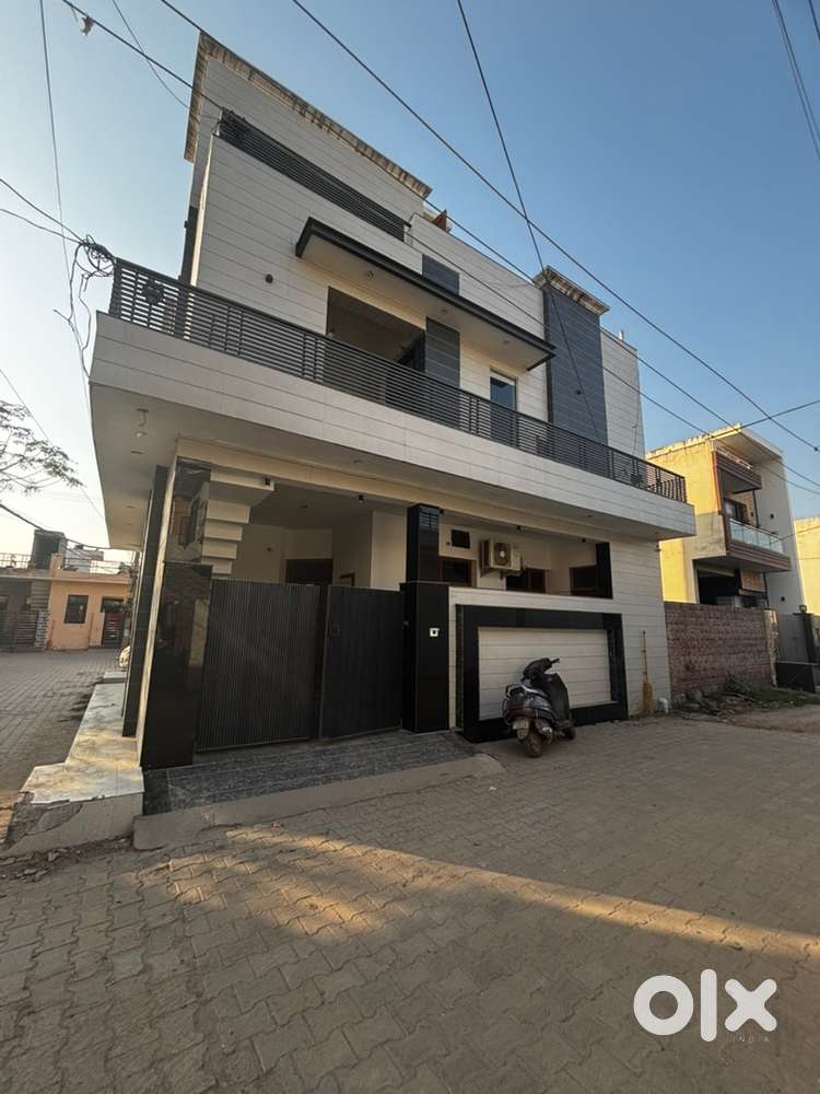 Single room dor students