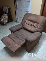 Recliner sofa sale (Price 6000/-)