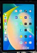 Ipad air 5th gen M1 256gb in brand new condition