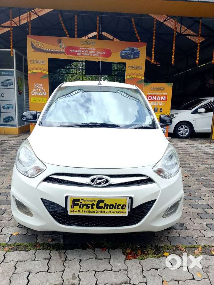 Hyundai i10 Sportz, 2014, Petrol